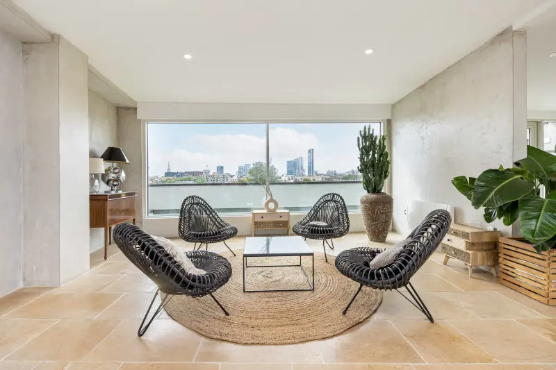 London Bridge Penthouse in London Bridge